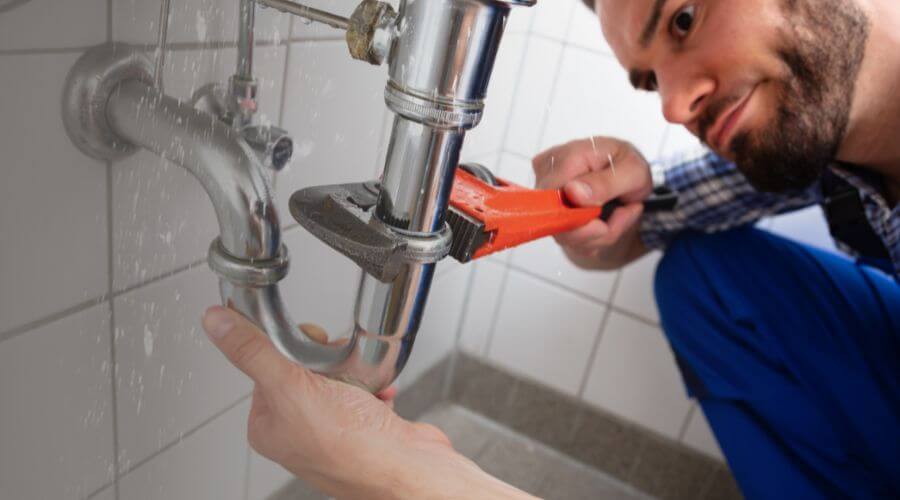 Professional emergency plumbing in Crystal Lake, IA